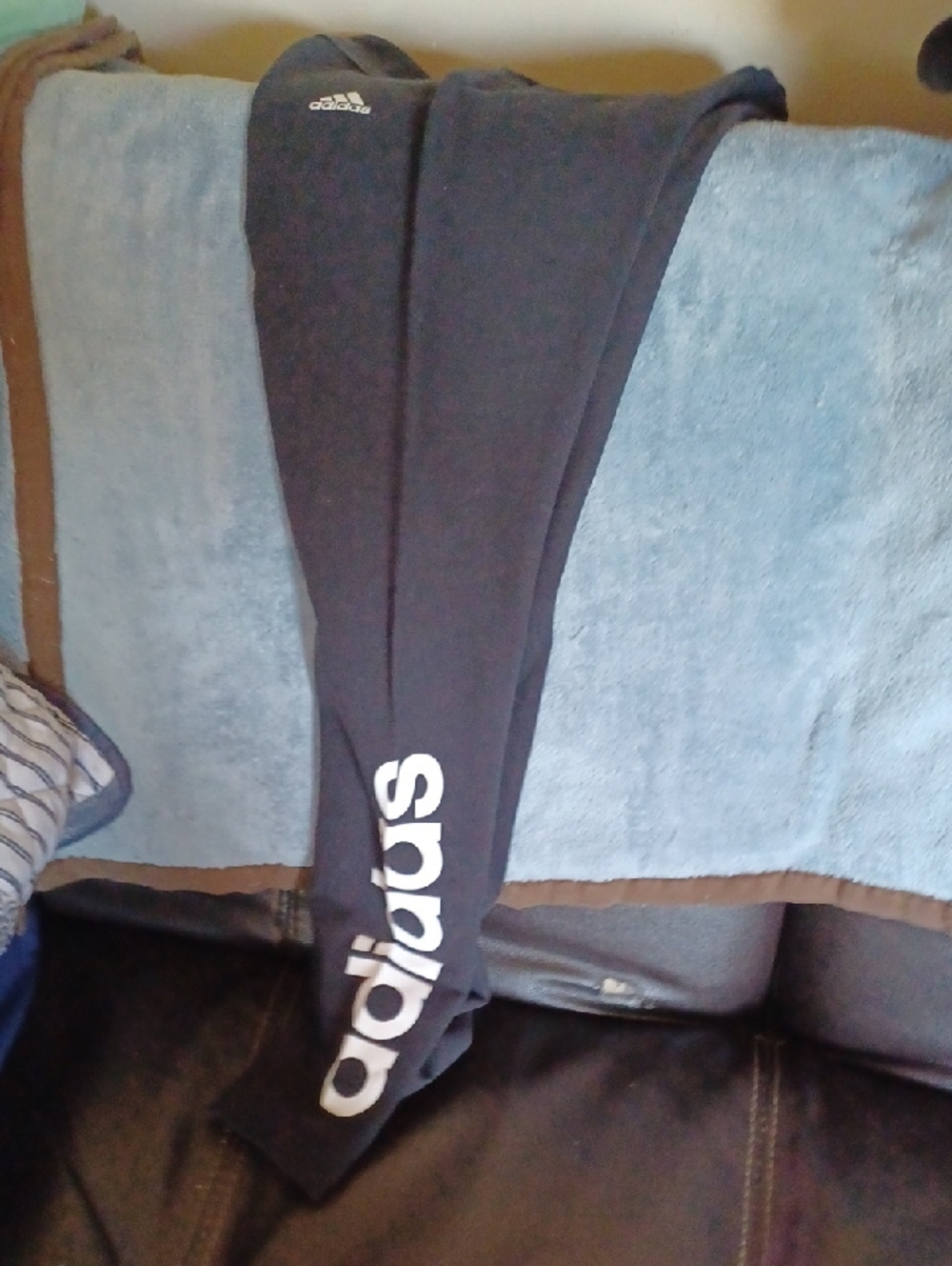 2/$10 Adidas Legging Sz Sm
